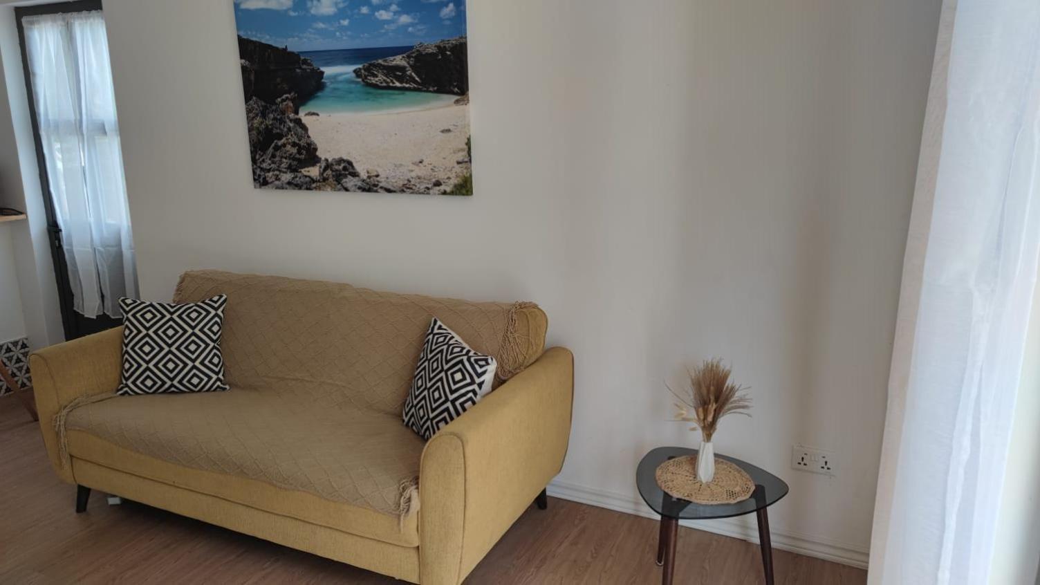 Amanda's Tiny Heaven Holiday home La Ferme